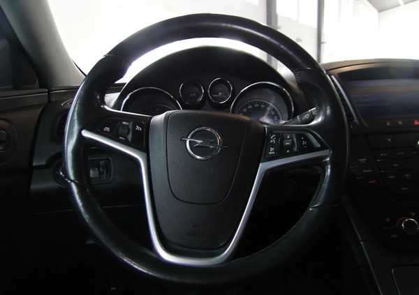 Opel Insignia cena 21900 przebieg: 193832, rok produkcji 2009 z Gniezno małe 631